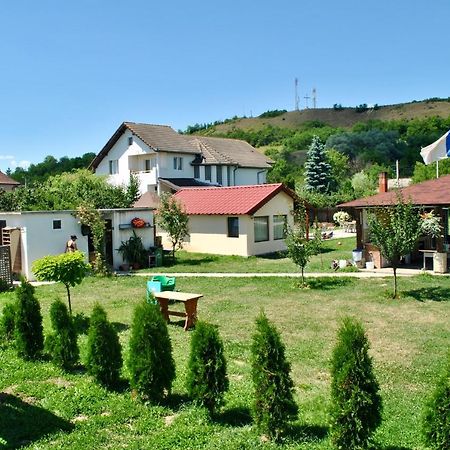 Camping La Foisor Турда Екстериор снимка