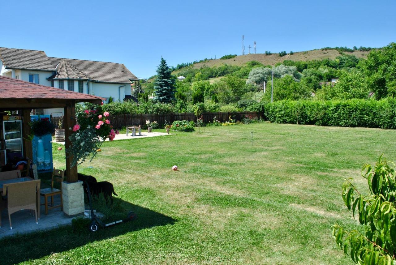 Camping La Foisor Турда Екстериор снимка
