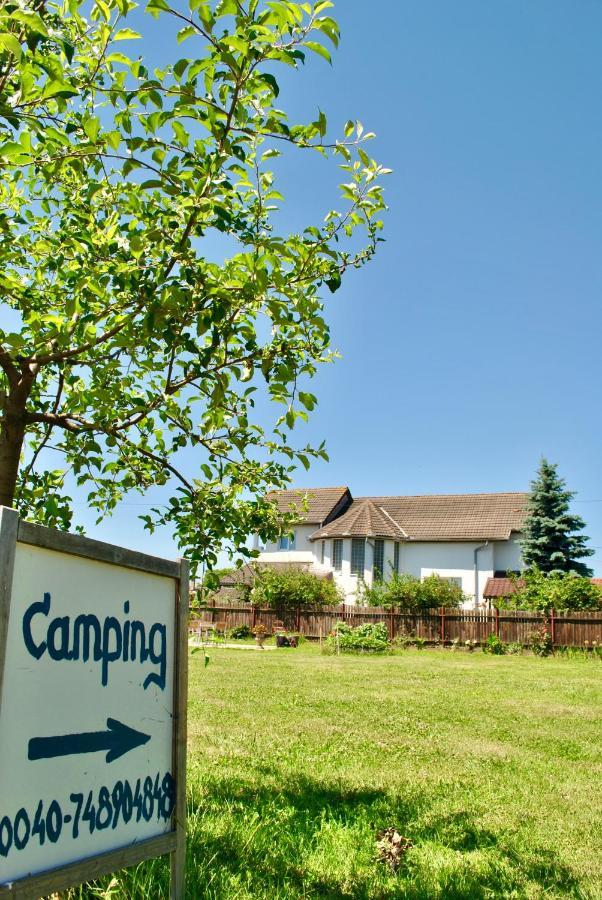 Camping La Foisor Турда Екстериор снимка
