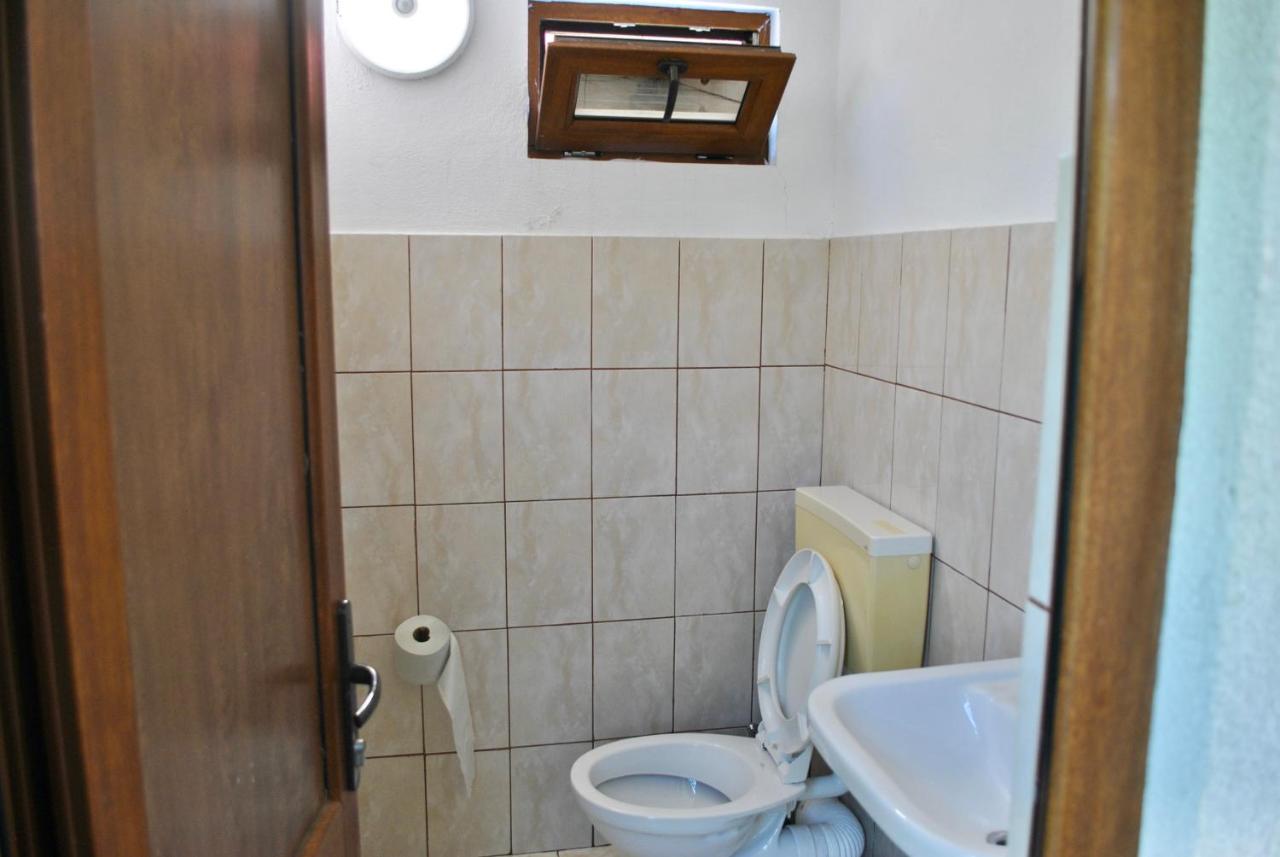 Camping La Foisor Турда Екстериор снимка