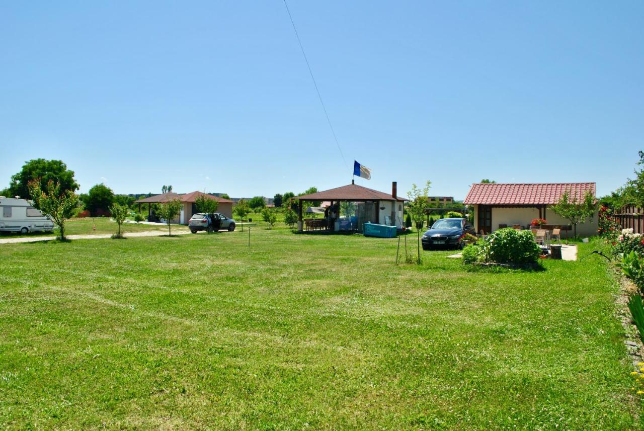 Camping La Foisor Турда Екстериор снимка