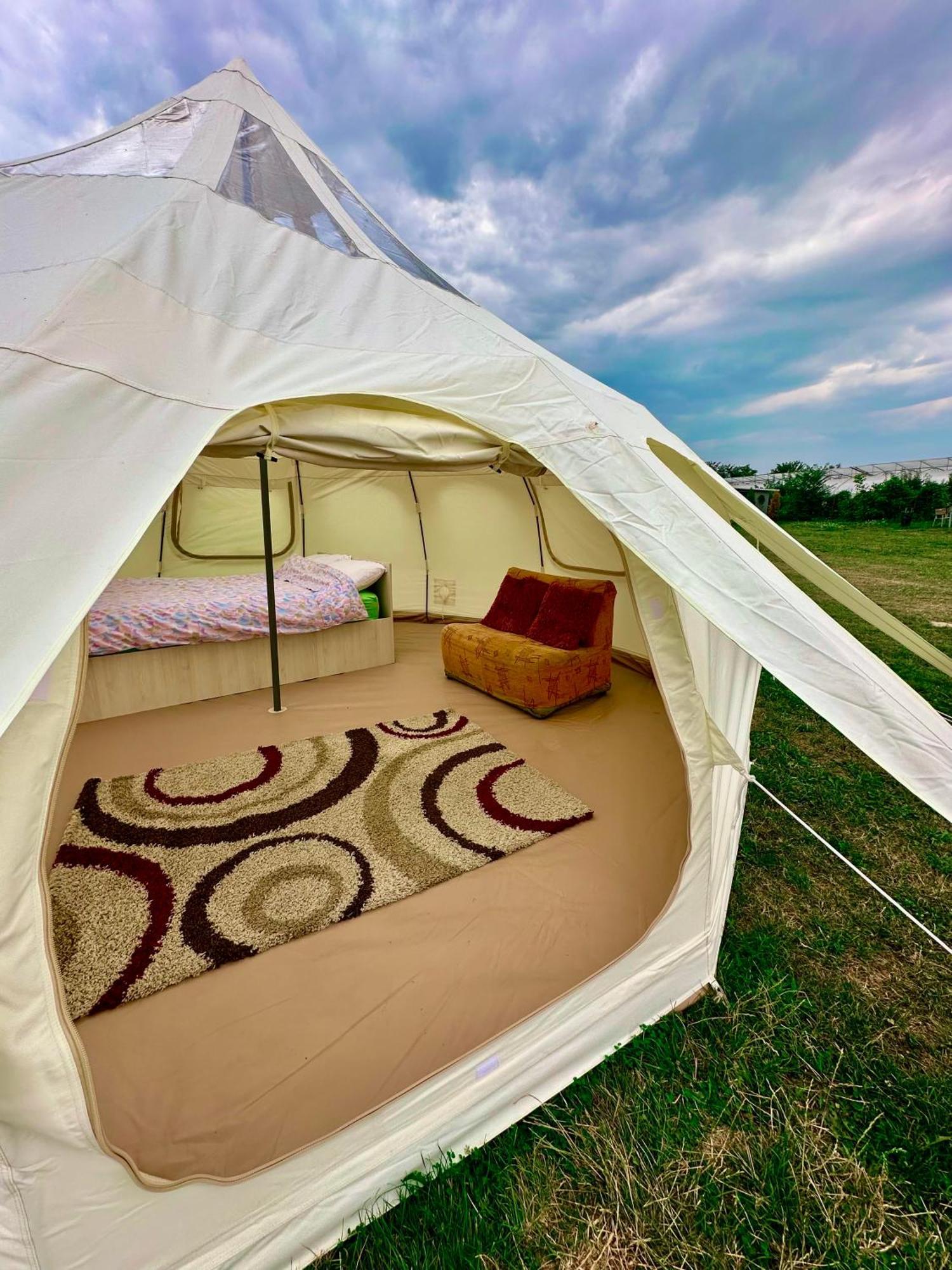 Camping La Foisor Турда Екстериор снимка